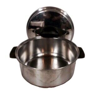 Revere‎ Ware Medium Cooking Pot With Lid